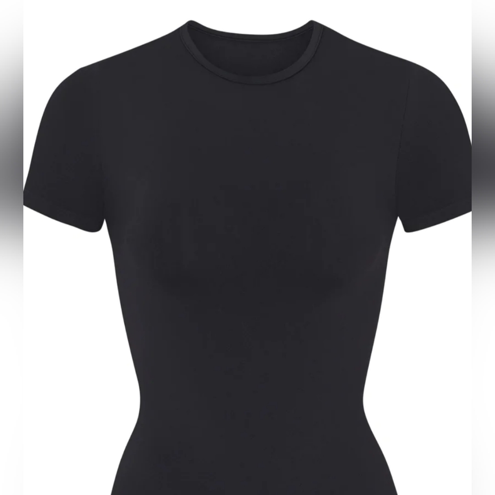 Soft smoothing T-shirt